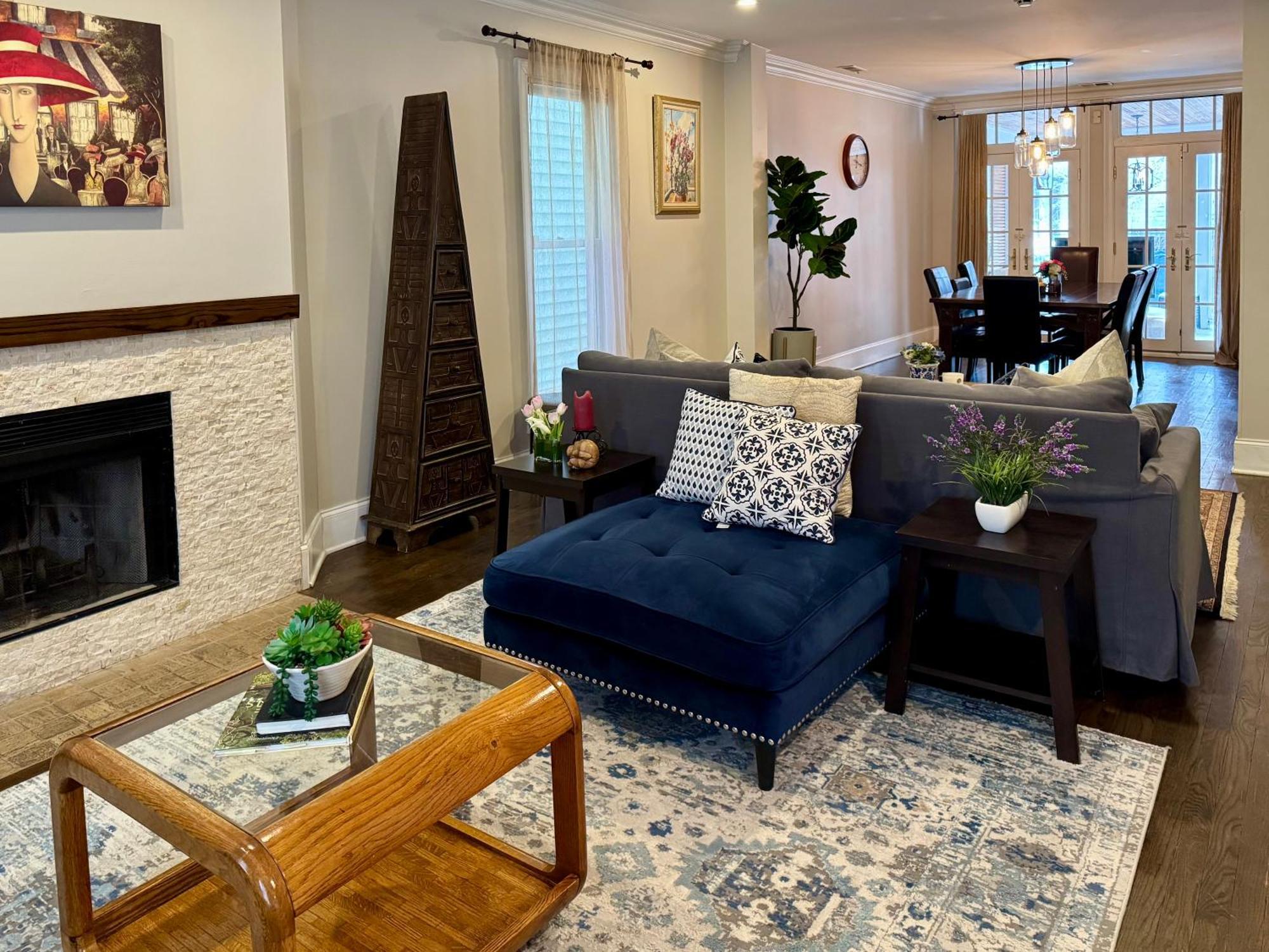 3 Bedroom Spacious Home In Ideal Location W Free Parking Back Yard Pets Welcome Chicago Esterno foto
